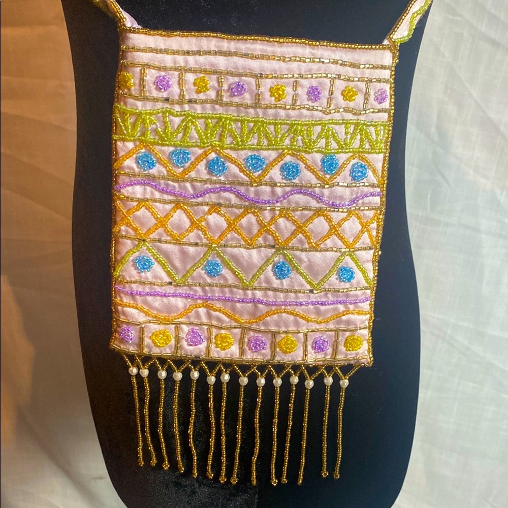 Vintage Pink Beaded Fringe Purse 🩷